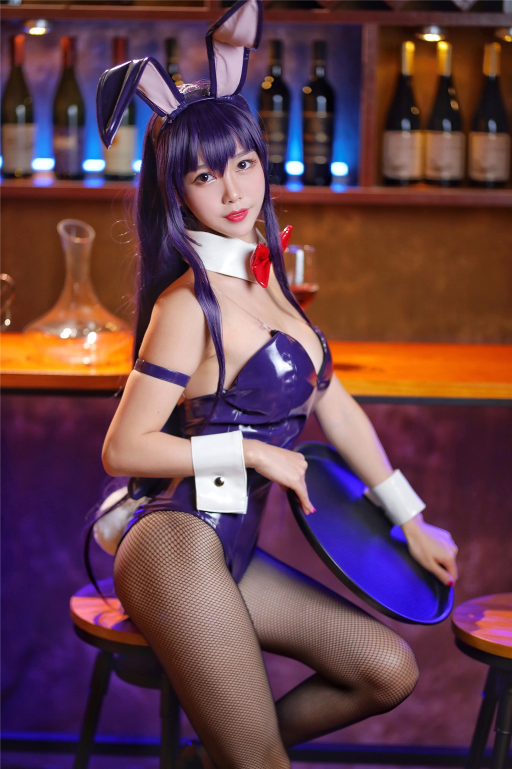 禁欲裂痕录：当红偶像与地下势力金钱交易，黑料全程记录撕裂内幕真相